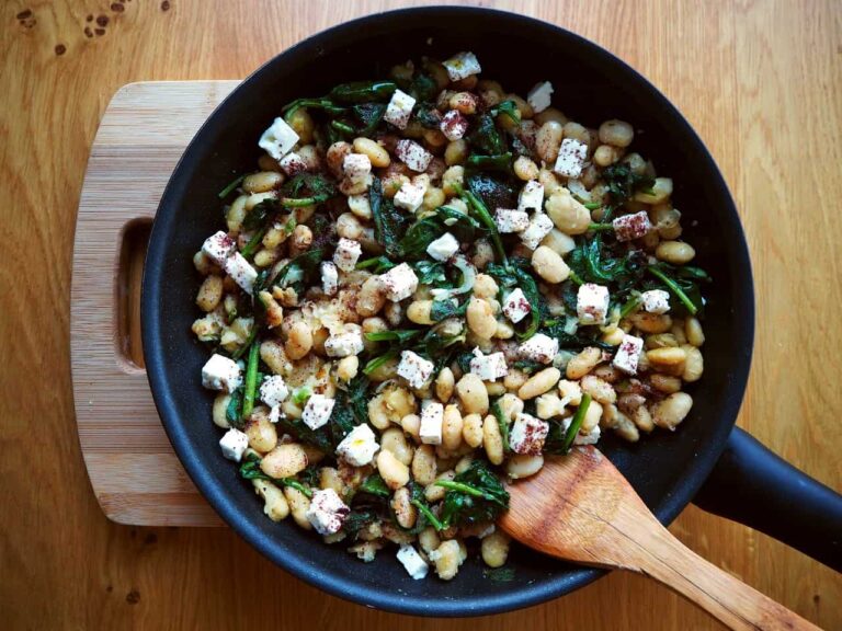 Fasola-z-feta-i-sumakiem