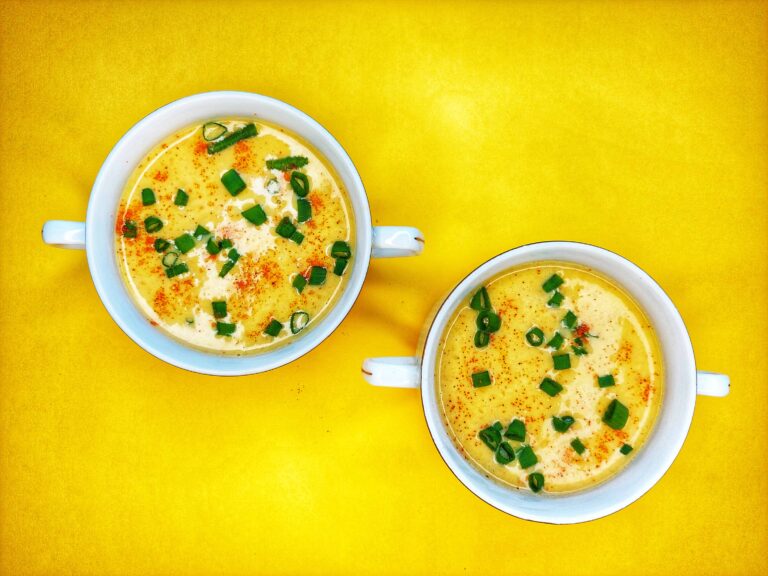 Zupa-serowa-z-cydrem