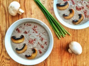 Krem-pieczarkowy-z-tahini-1